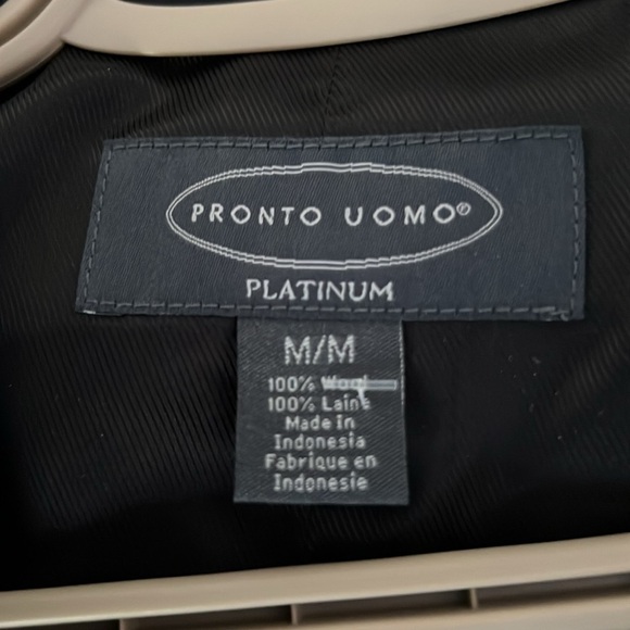Pronto Uomo Black Vest Classic Formal Design - Picture 3 of 3